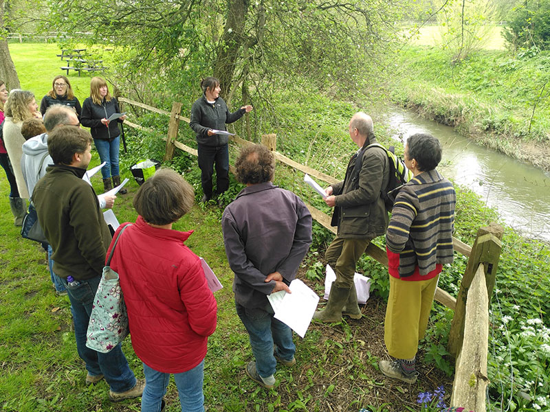 Read more about the article Love Our Ouse’s River Ecology 101 training
