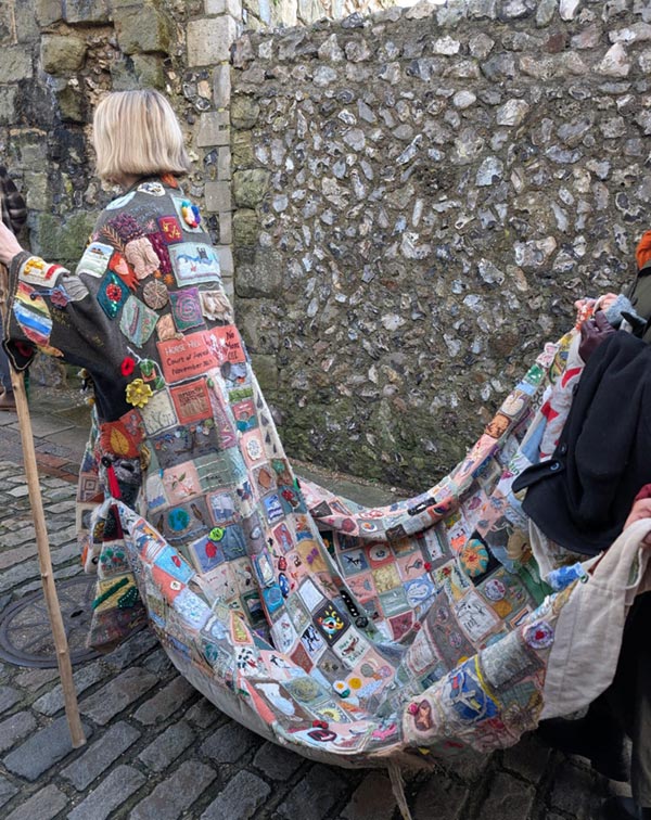 Juilet with the coat of hopes